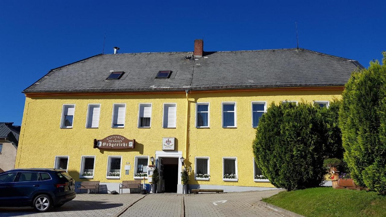 Pension & Gasthof Erbgericht Hoehenlage 850M حصن مارينبيرغ المظهر الخارجي الصورة